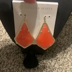 Kendra Scott Jewelry Brand New Coral Alexandra Earrings Poshmark